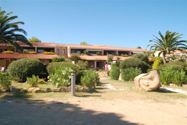 Residence Porto Coda Cavallo San Teodoro  Esterno foto