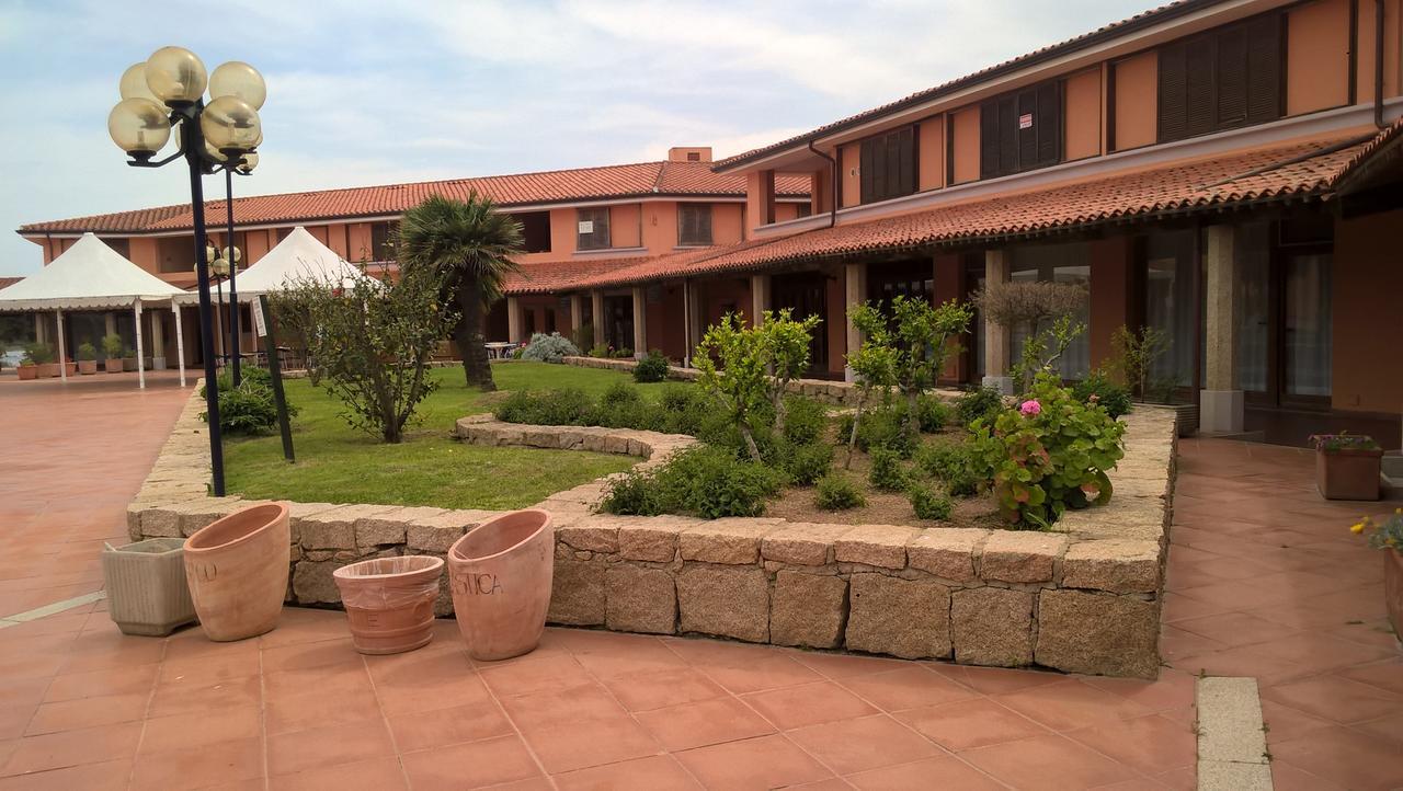 Residence Porto Coda Cavallo San Teodoro  Esterno foto